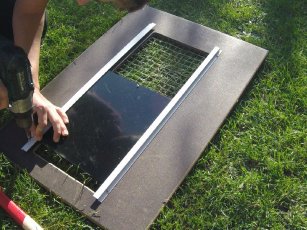 Montage Hühnerklappe